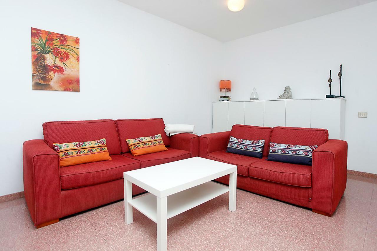 Apartment Super *