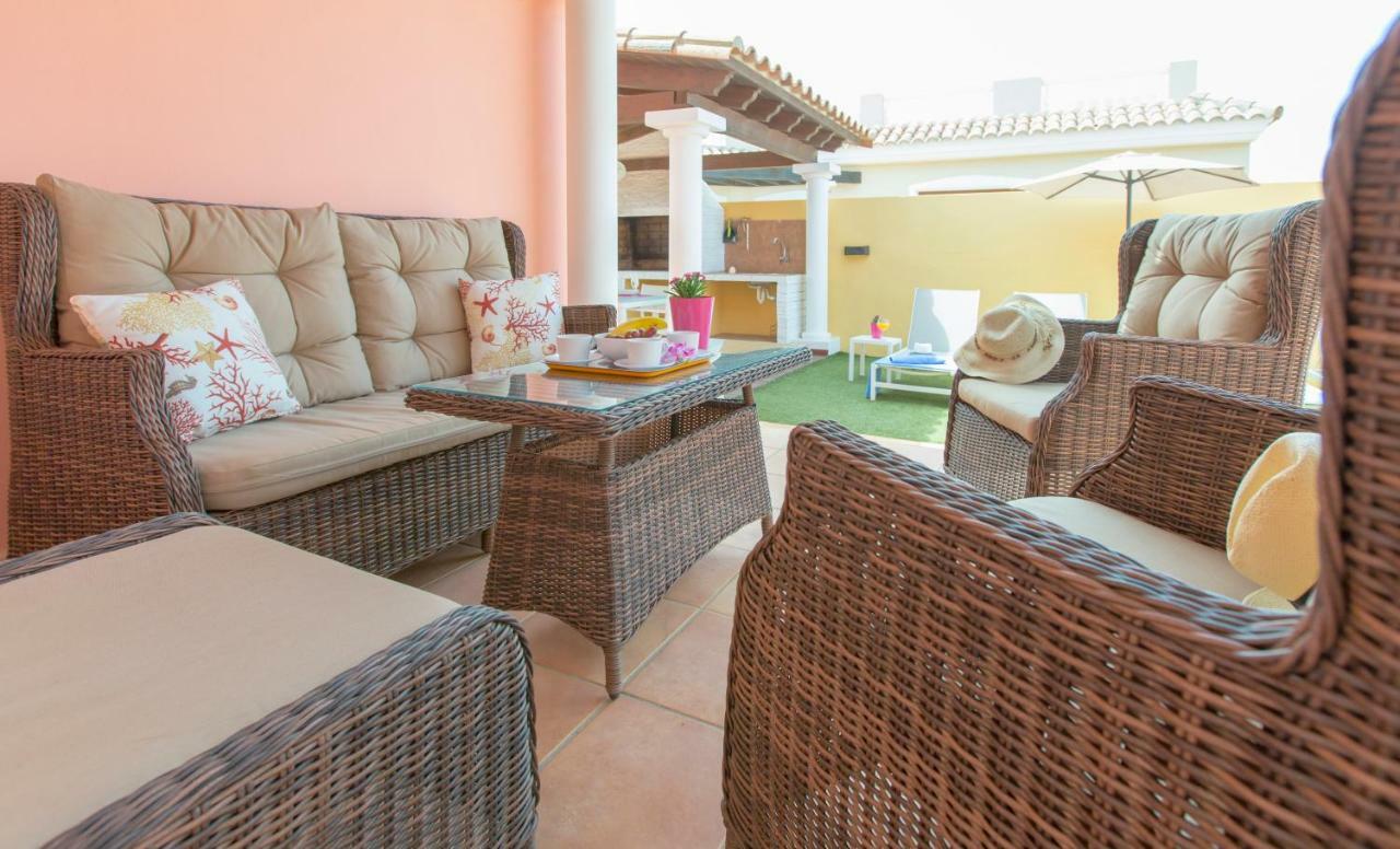 Bella Lucia 1. Piscina Climatizada, Wifi, Bbq. Villa Corralejo