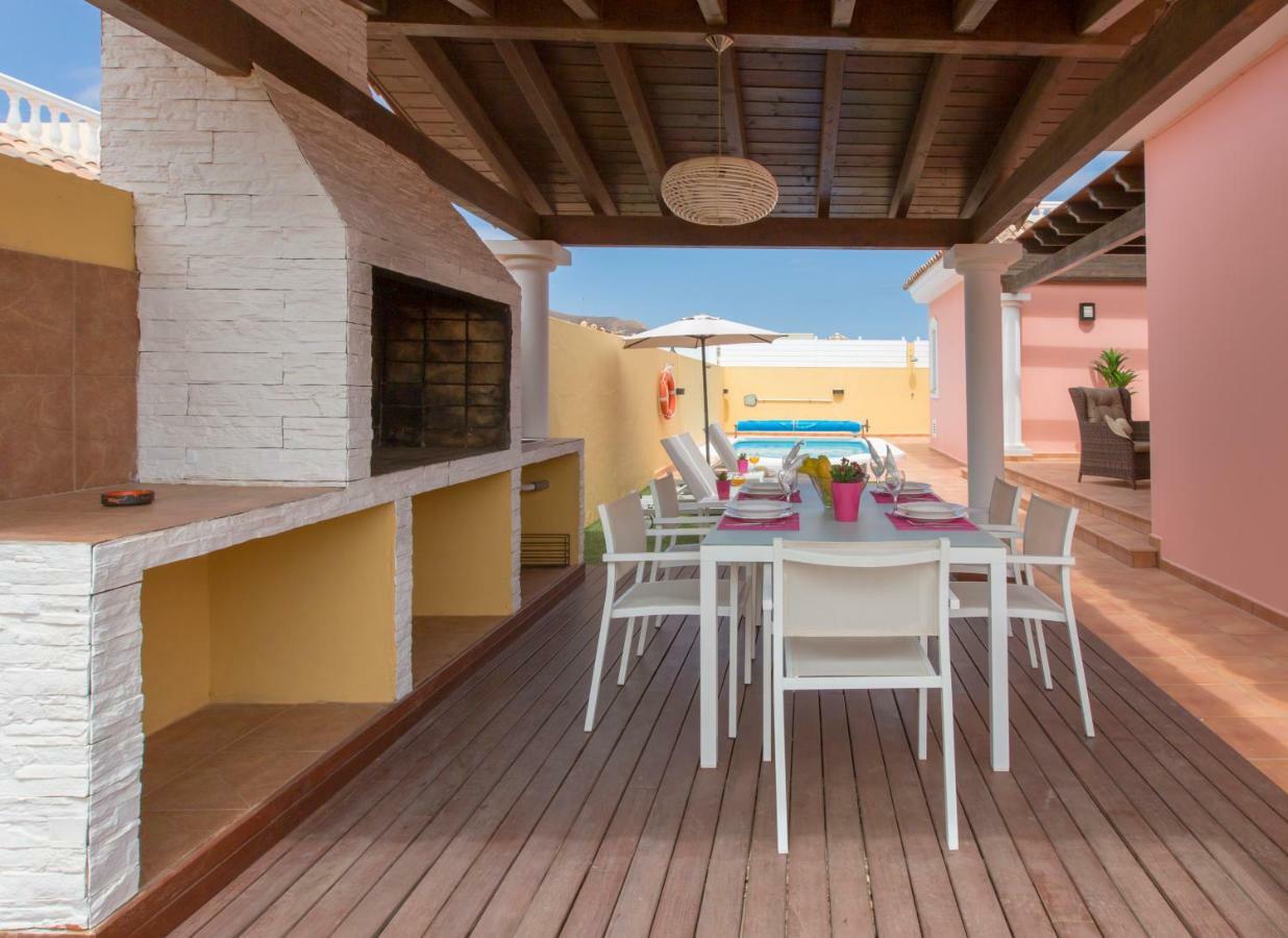Bella Lucia 1. Piscina Climatizada, Wifi, Bbq.