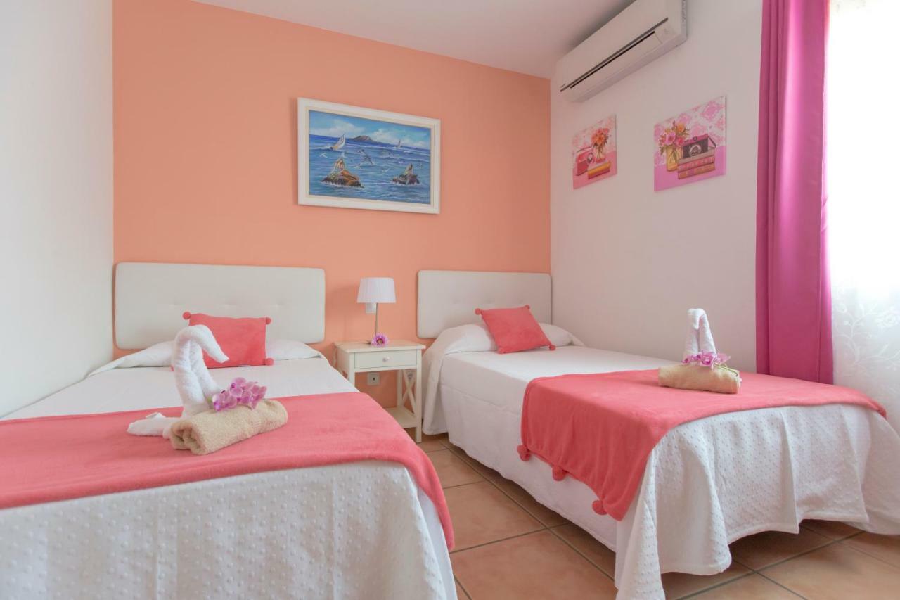 Bella Lucia 1. Piscina Climatizada, Wifi, Bbq. Villa Corralejo