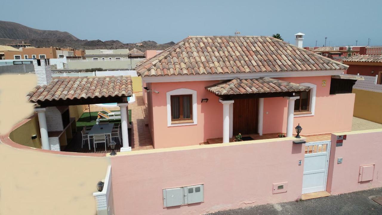 Bella Lucia 1. Piscina Climatizada, Wifi, Bbq. *