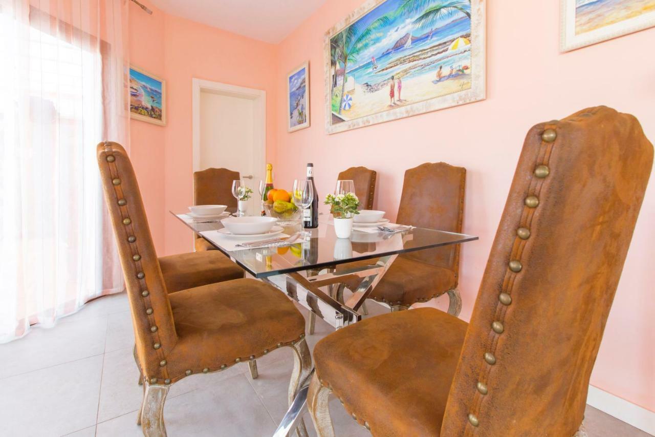 Holiday home Bella Lucia 3. Piscina Climatizada, Wifi, Bbq. *