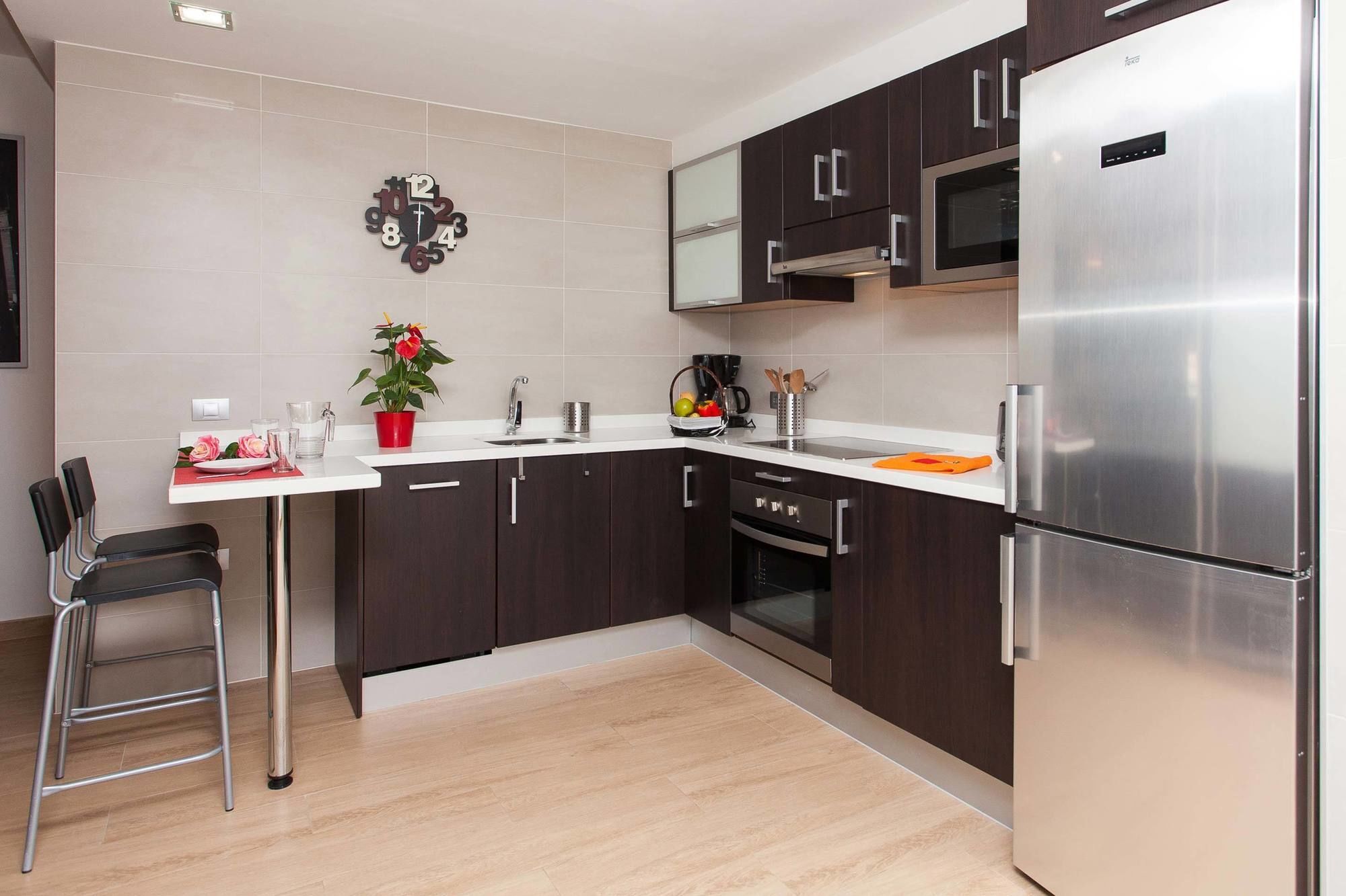 Urban Apartment *