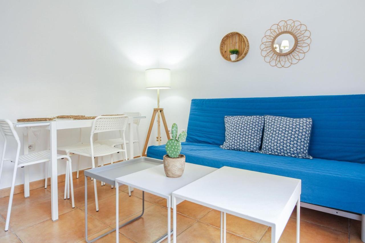 Apartment Center *