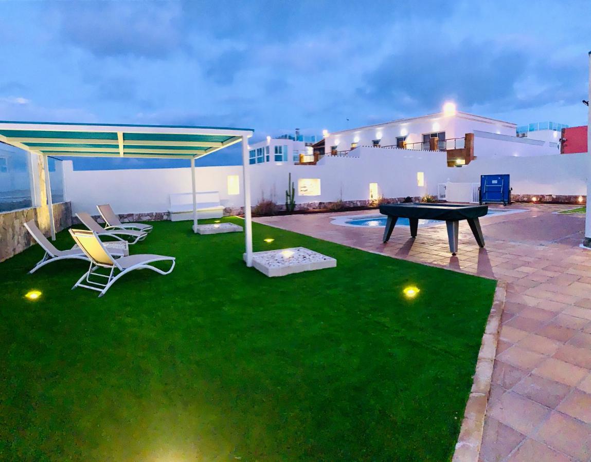 Ereza Lobos Corralejo