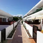 Vandaele Home