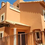 Casa Shakka Rocka: Lux Villa With Pool And View