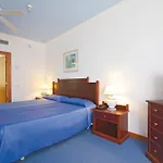 Hotel Riu Oliva Beach Resort