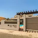 Villa Nanda By Villa Plus