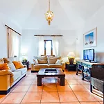 Villa Paraiso By Escape Home