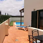 Villa Con Piscina Cerca De Las Dunas De Corralejo