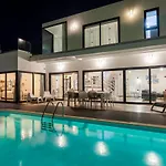 Villa Luxury Azul Private Pool And Bbq Corralejo By Holidays Home