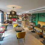 Bristol Sunset Beach - Holiday Apartments