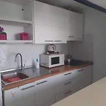 Corralejo Oasis, Lovely 2-Bedroom Apartment