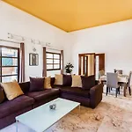Villa Serenity Private Pool Corralejo By Holidays Home