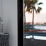 Villa Los Flamencos By Veaco- Beachfront & Pool