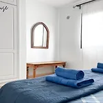 Aurora House
