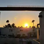Red Hibiscus Corralejo Irent Fuerteventura