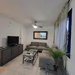 Waikiki 47