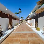 Sweet Flat With Private Patio Dunasol