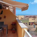 Brisas Fuerteventura: optic fiber,solarium,BBQ