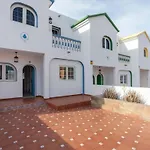 Coralejo Beach Villa Agua With Private Pool, Bbq & Fast Wifi By Amazzzing Travel