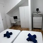 Fuerte Vibes Guest House In Corralejo