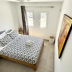 Tutti Frutti Con Piscina, Terraza Soleada Privada, Primera Planta Y Wi-Fi
