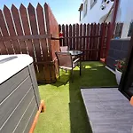 Estudio Agradable, Con Jacuzzi, Terraza Y Barbacoa, Totalmente Independiente