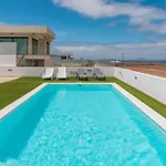 Seascape Piscina Climatizzata Aria Condizionata (Adults Only)
