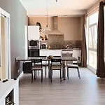 Casa Roja - Banama
