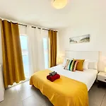Lollipop Con Piscina, Doble Terraza, Planta Alta, Cocina Completa Y Wifi