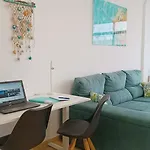 Green Waves Apartment