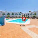 Tiffany Pool View & Wifi By Irent Fuerteventura