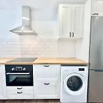 El Queque Sea View 2 Bedroom 2Desks And Balcony