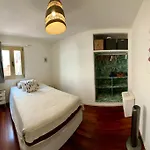 2 Bedroom Flat Close To The Sea