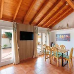 Private Villa With Heated Pool & Terrace See View
