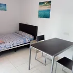 Alojamientos Playa Centro Corralejo 13