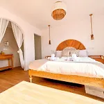 Chakra House Fuerteventura - Affordable Rooms In A Cozy Guesthouse