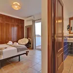 Golden Dunes Comfy And Cozy