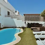 Blueadventure Surf House