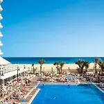 Riu Oliva Beach