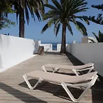 Billabong Beach Apartments