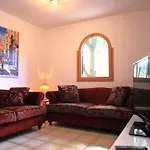 Villa Delfin