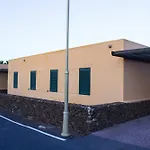 Hostel Volcanic Beach