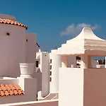 Surfers Retreat (Adults Only)