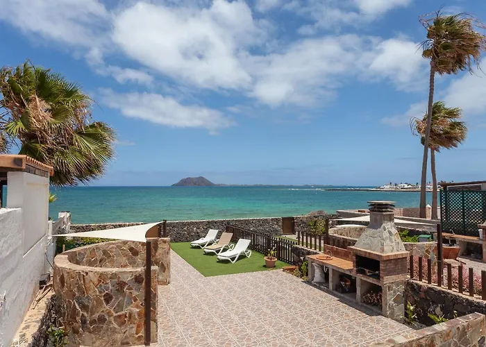 Villa Marina I Beachfront Corralejo By Holidays Home