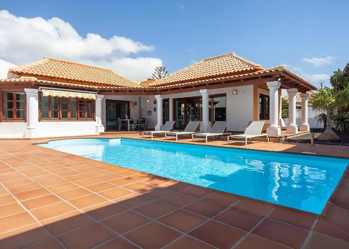 Family Villa \