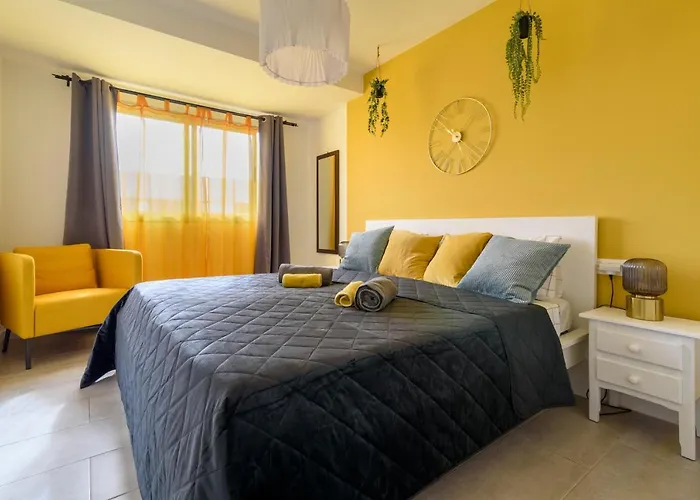 Cozy Appartment In The City Center