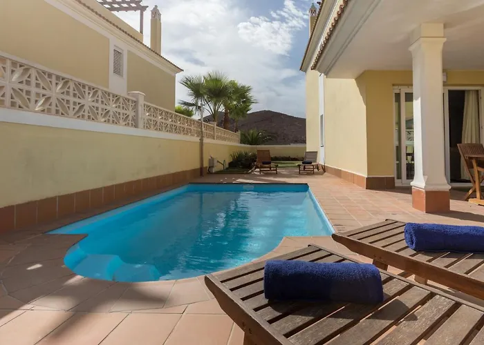 Preciosa Villa Con Piscina Privada - Villa Mapo